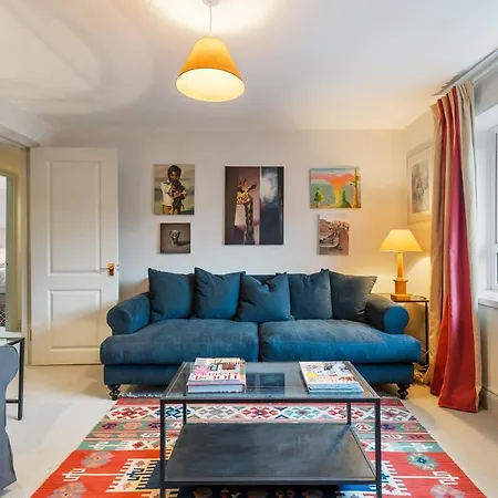 Bright & Cosy Gem ~ Battersea Park View ~ King Bed Apartamento Londres Exterior foto