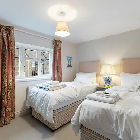 Bright & Cosy Gem ~ Battersea Park View ~ King Bed Apartamento Londres Exterior foto