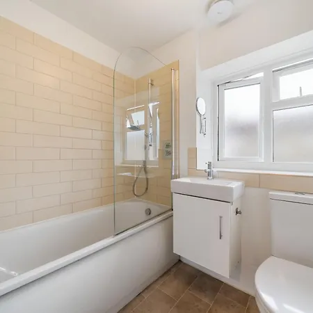 Bright & Cosy Gem ~ Battersea Park View ~ King Bed Apartamento Londres Exterior foto