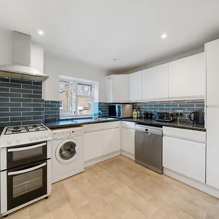 Bright & Cosy Gem ~ Battersea Park View ~ King Bed Apartamento Londres Exterior foto