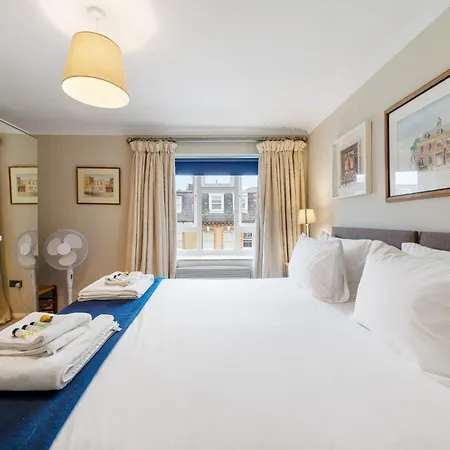 Bright & Cosy Gem ~ Battersea Park View ~ King Bed Apartamento Londres Exterior foto