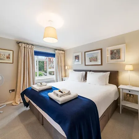 Bright & Cosy Gem ~ Battersea Park View ~ King Bed Apartamento Londres Exterior foto