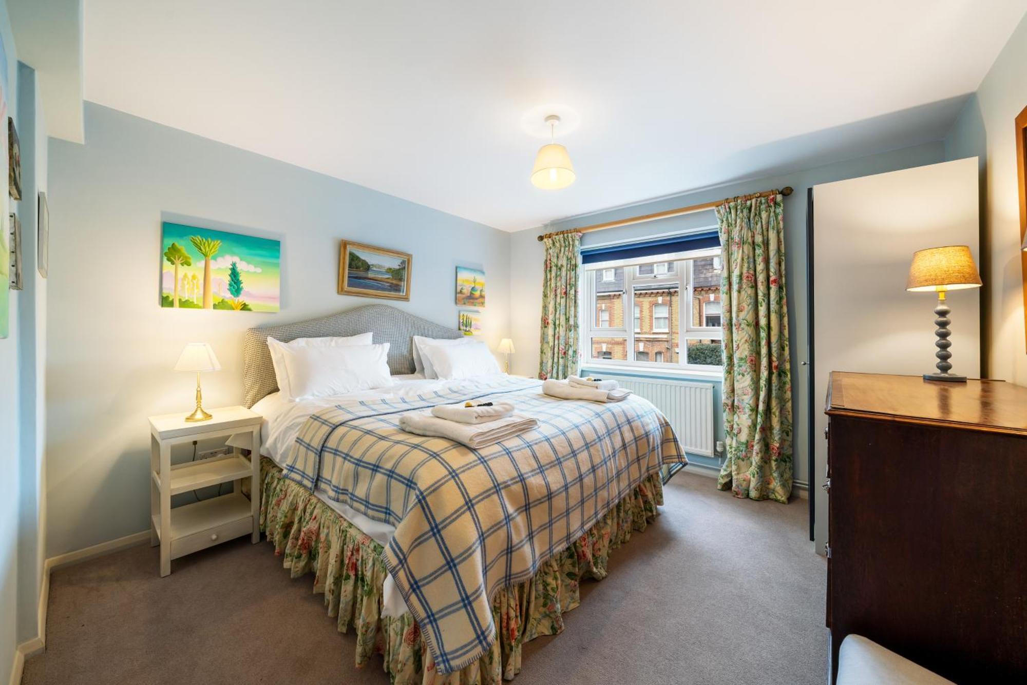 Bright & Cosy Gem ~ Battersea Park View ~ King Bed * Londres