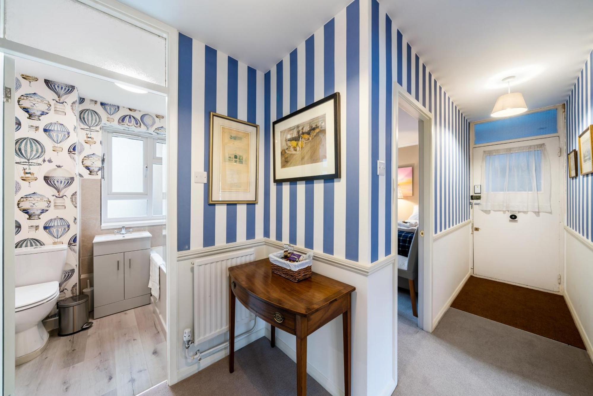 Bright & Cosy Gem ~ Battersea Park View ~ King Bed * Londra
