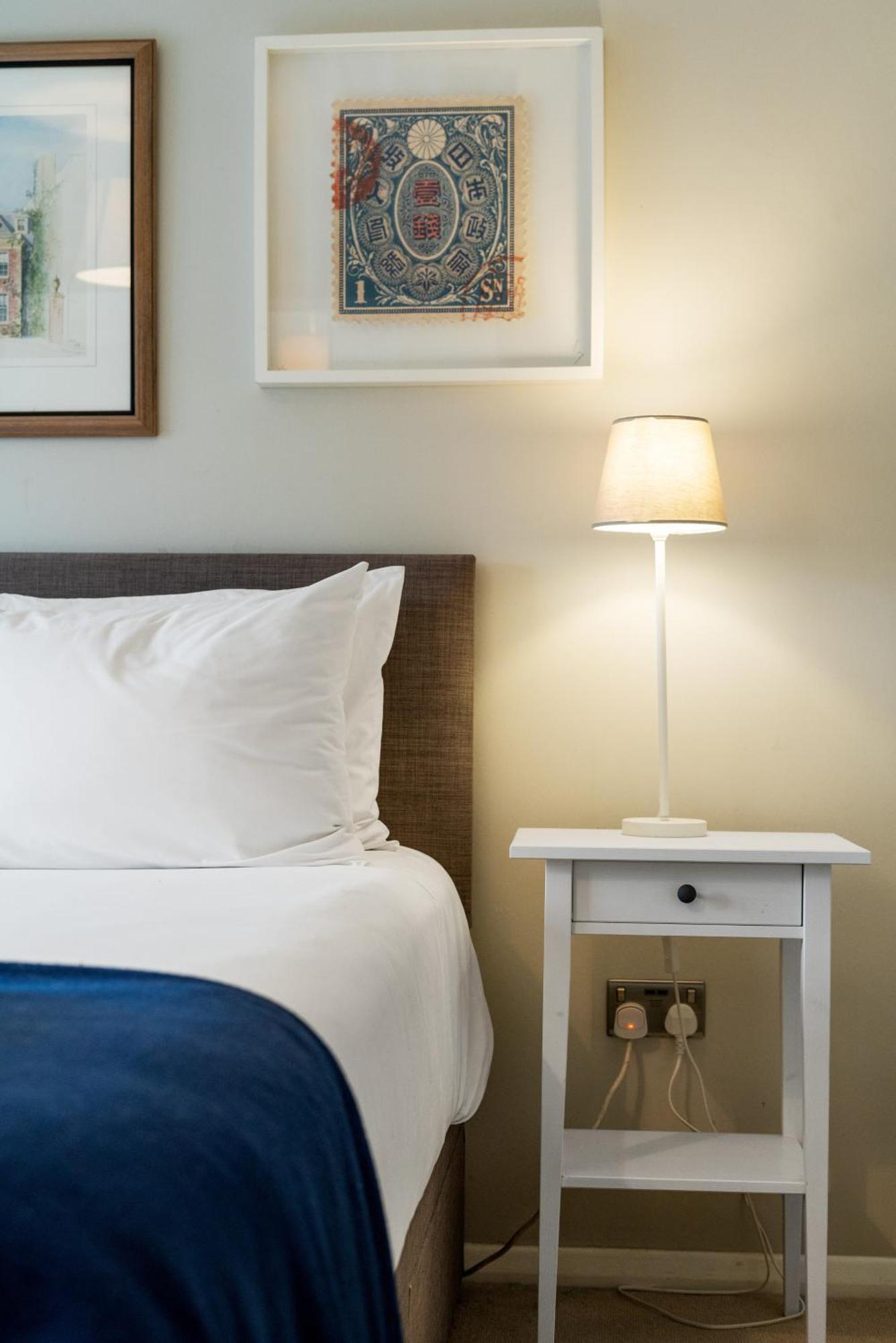 Bright & Cosy Gem ~ Battersea Park View ~ King Bed * Londra