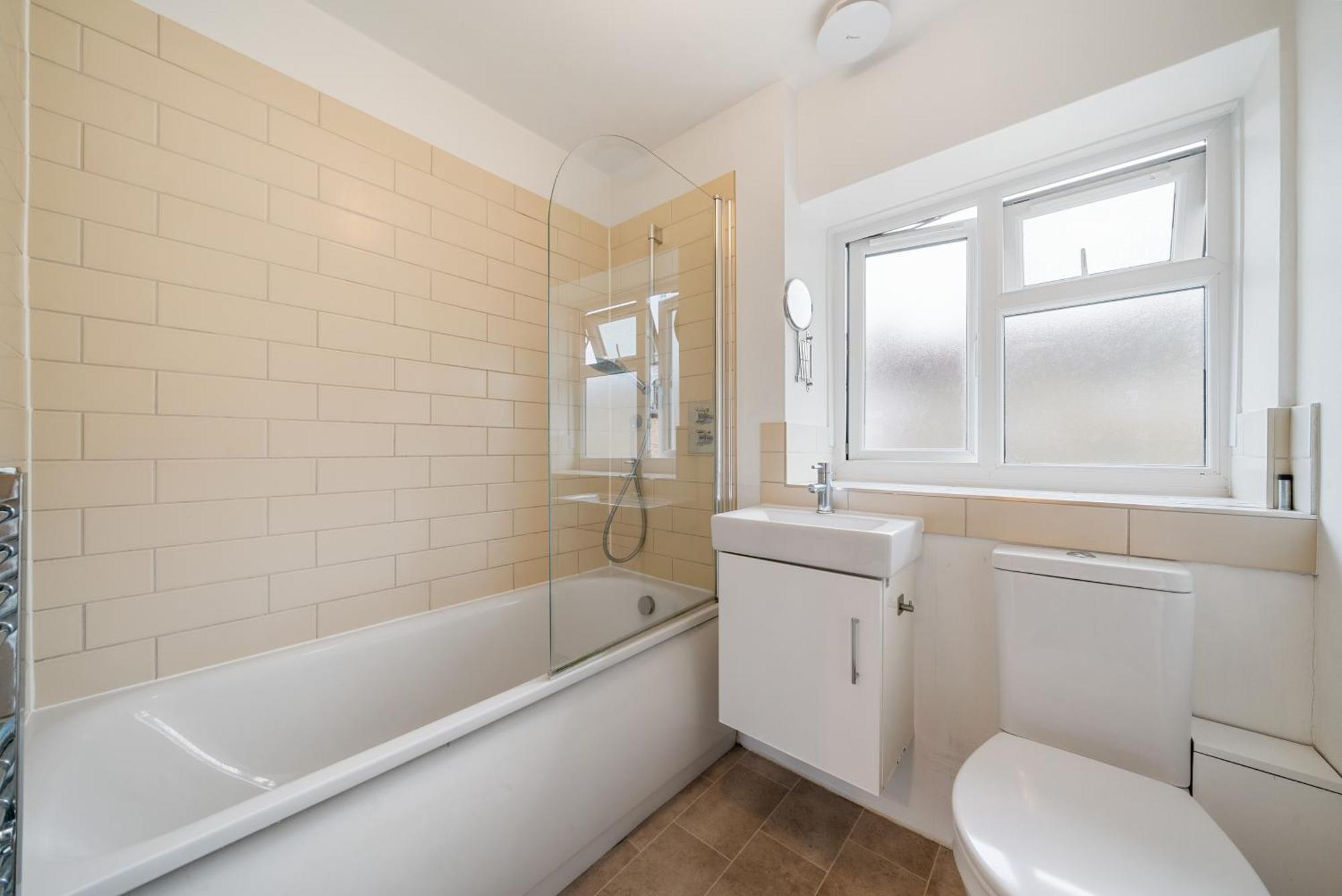 Bright & Cosy Gem ~ Battersea Park View ~ King Bed Appartamento *